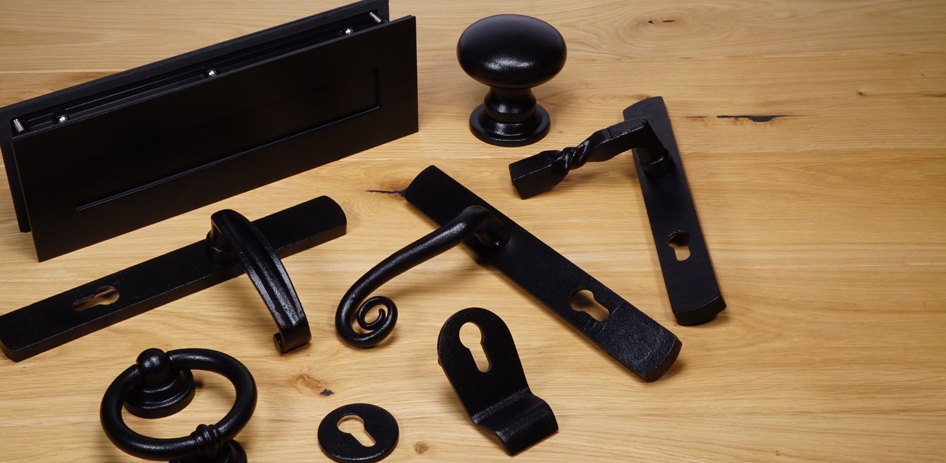 Offer Black Antique Hardware With Confidence - Install DURATIQUE Hardware for No More Corrosion Issues