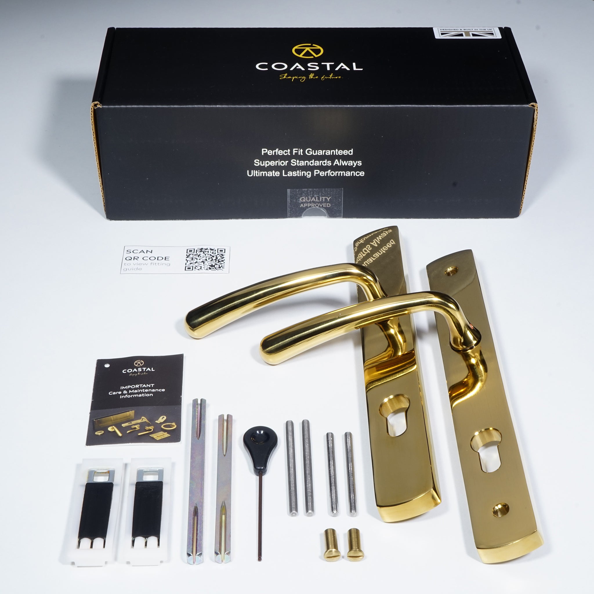 Pera Lever on 095 Backplate | PVD Stainless Polished Brass