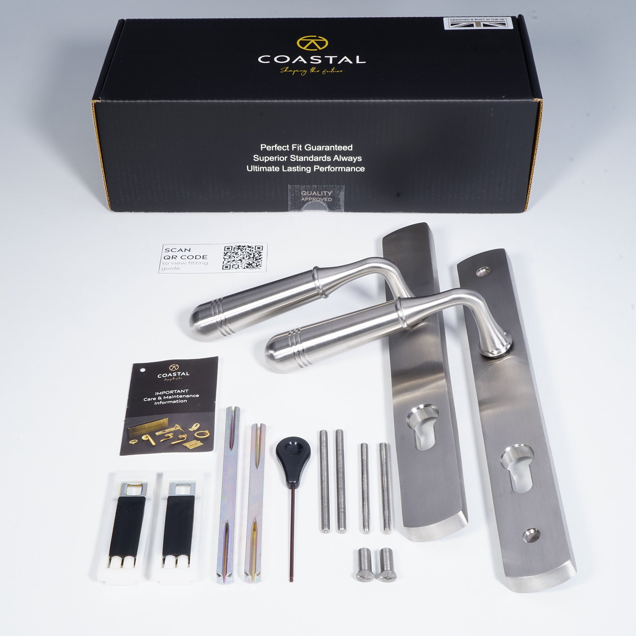 Opera Lever on 095 Backplate | Satin Stainless Steel