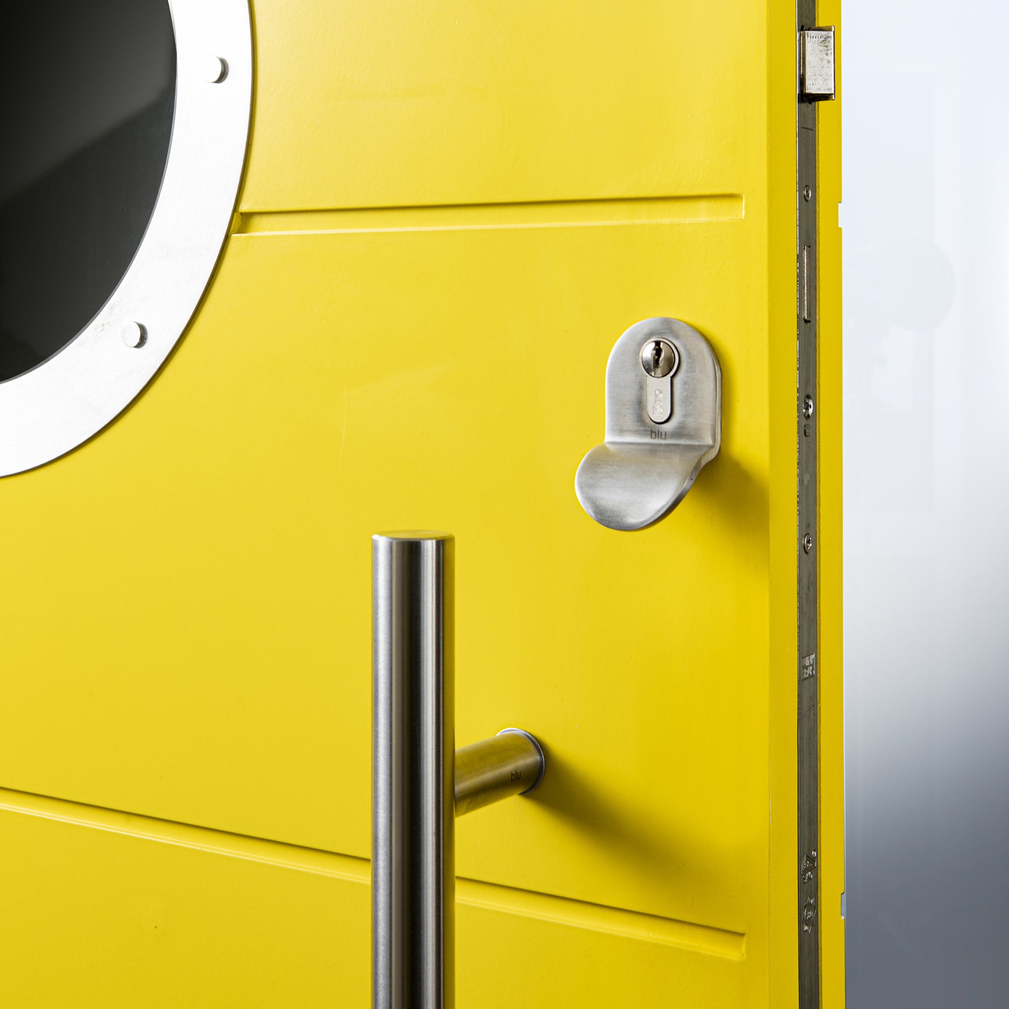 Contemporary Euro Cylinder Pull | Satin Stainless Steel