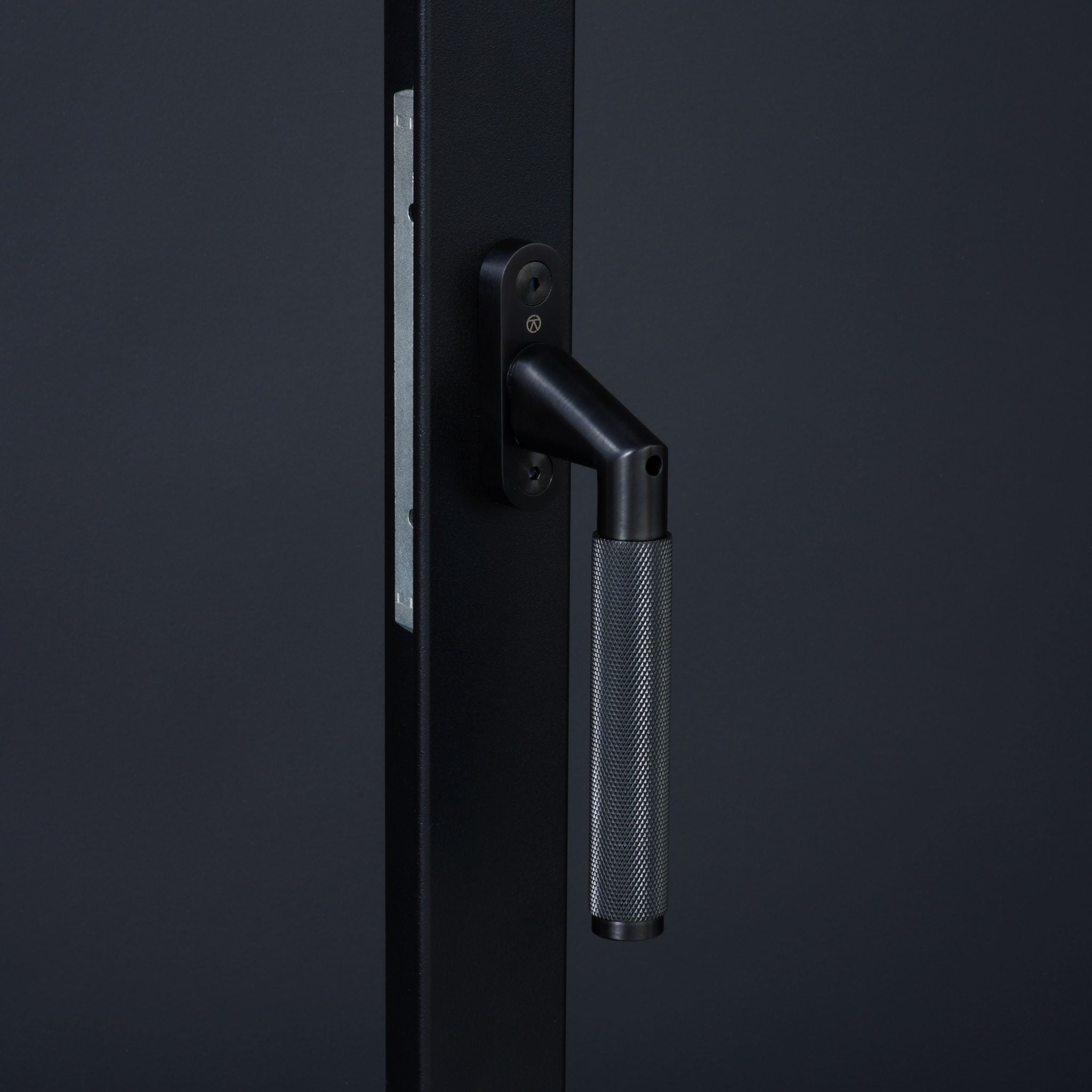Newton Knurled Inline Angled Window Espagnolette Handle | Black