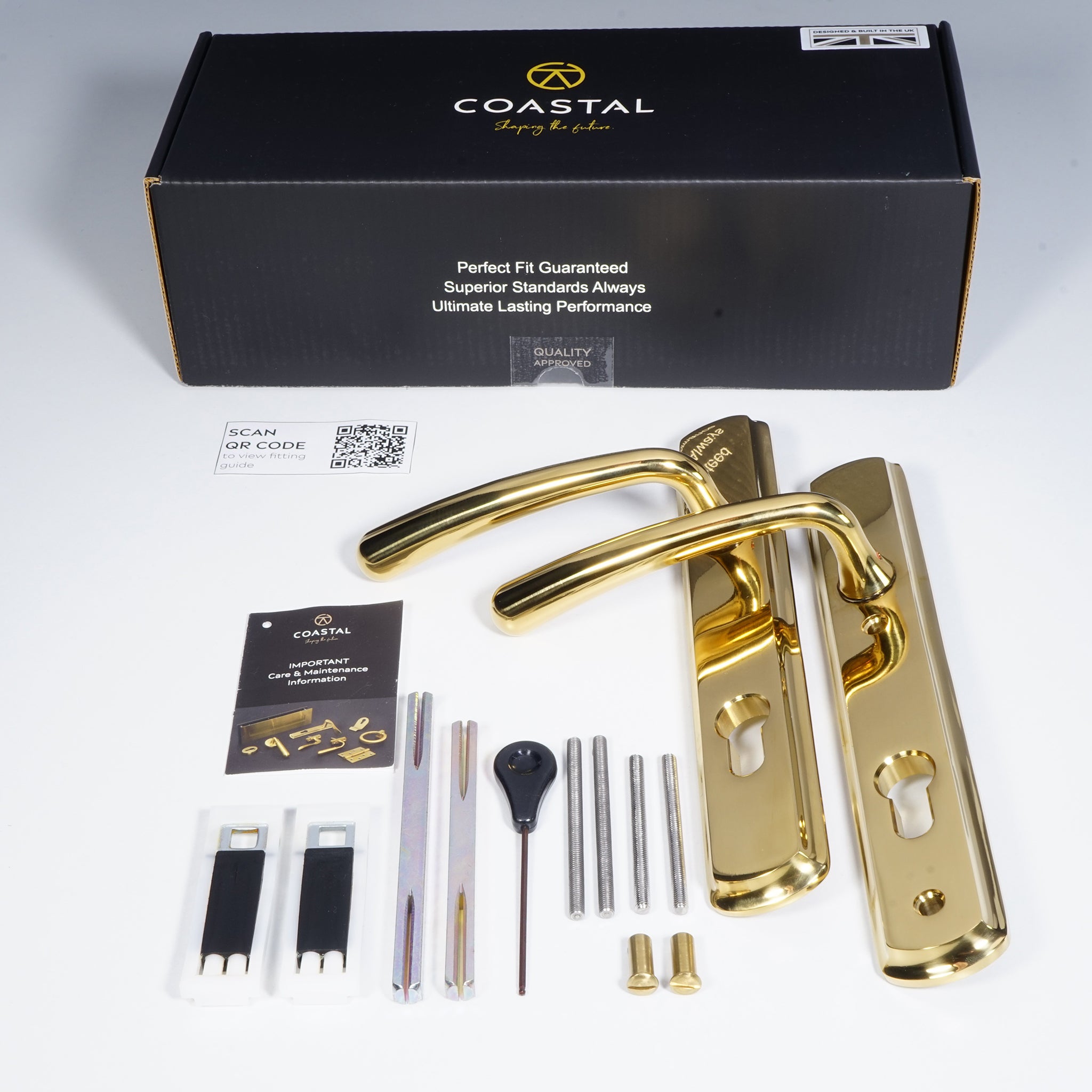Pera Lever on 092 Backplate | PVD Stainless Polished Brass